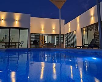 Casa Jiapsi - Beautiful Vacation Home in San Carlos, Sonora. - San Carlos - Piscina