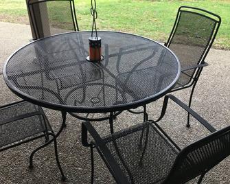 Rise and Shine - Entire 1 Bedroom Apartment - Washington - Patio