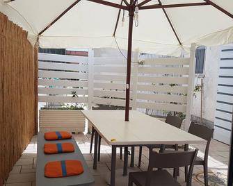 Open Space Procida 5 Minutes From The Beaches - Procida - Balcony