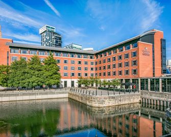 Crowne Plaza Liverpool City Centre By IHG - ליברפול - בניין