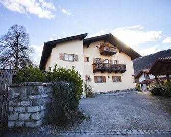 Auszeit Maisonette - Garmisch-Partenkirchen - Gebouw