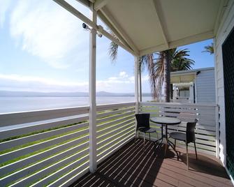 Lakeside Inn Wollongong - Windang - Balkon