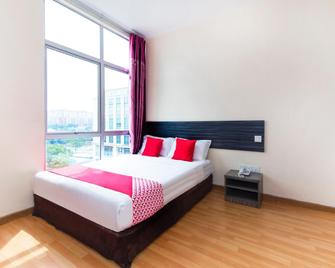 Super OYO 331 I Boutique Hotel - Petaling Jaya - Bedroom