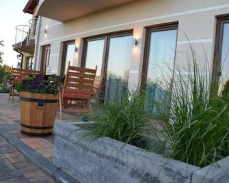 Pokoje Siedlisko - Niechorze - Patio