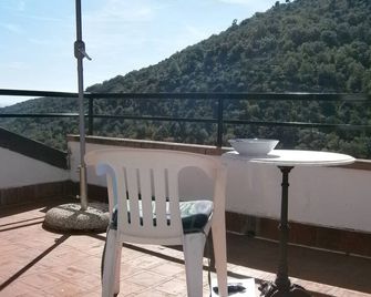 Beautiful Vacation home on the ital. Riviera for rent! - Villa Faraldi - Balcony