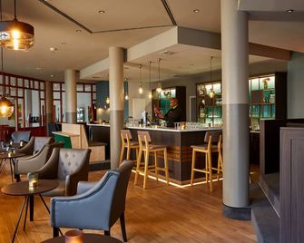 H+ Hotel Stuttgart Herrenberg - Herrenberg - Bar