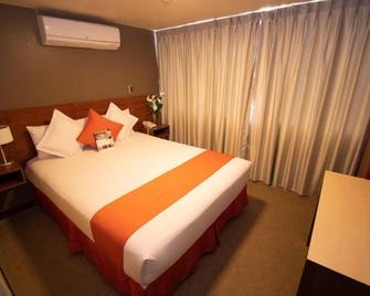 SM Hotel & Business - Lima - Bedroom