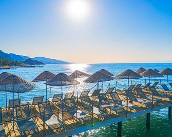 Assos Eden Gardens Hotel - Behram