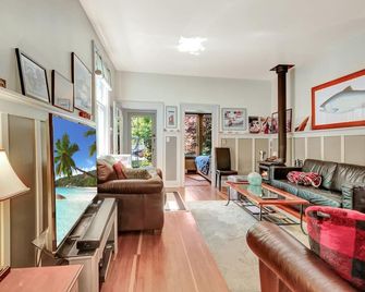San Jose Cottage - Victoria - Sala de estar