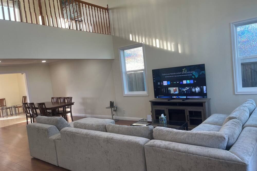 Evergreen Area - Spacious, Convenient for Family and Business - סן חוזה - סלון