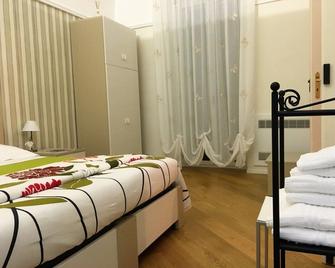 B&B Fighera - Gravina in Puglia - Schlafzimmer
