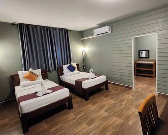 Srianan Resort - Kanchanaburi - Bedroom