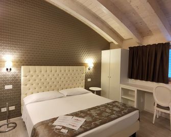 Nuova Opera Rooms - Verona - Quarto