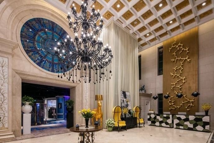 لاف سي هوتل