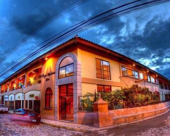 Plaza Magdalena Hotel - Copan Ruinas - Building
