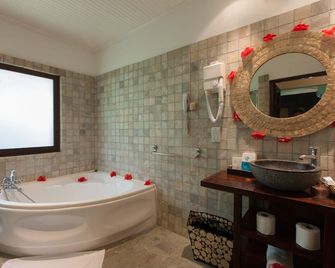 Le Relax Beach Resort - Praslin - Grand'Anse Praslin - Baño