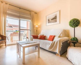 Lovely Apartment In Costa Ballena - Costa Ballena - Sala de estar