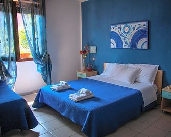 P&P Assisi Camere - Bastia umbra - Bedroom