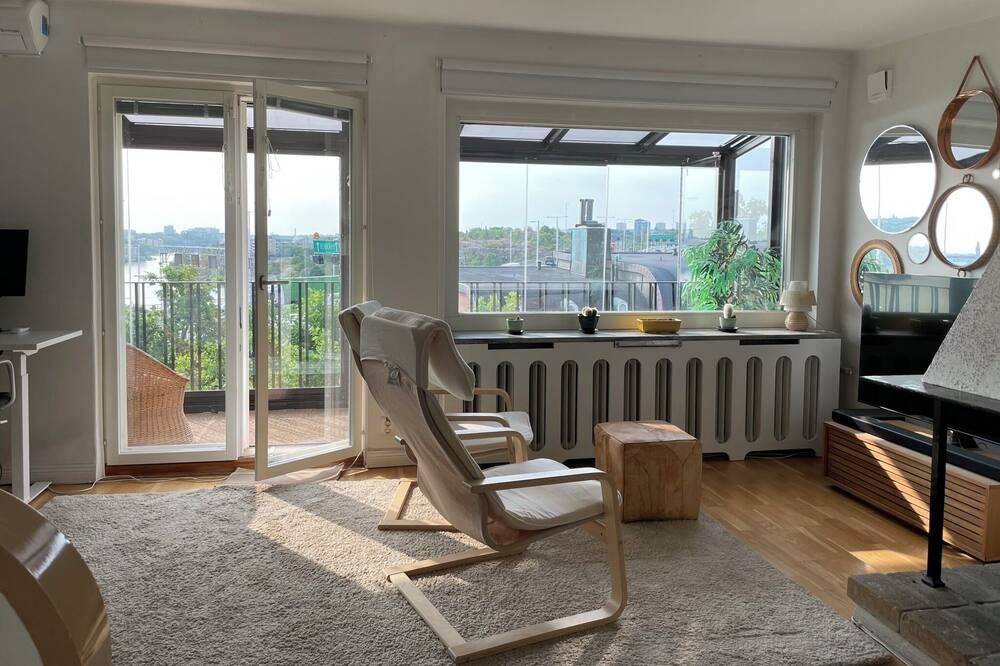 Unique 3 Floor Town House Very Close To The City Center! - Stockholm - Huiskamer
