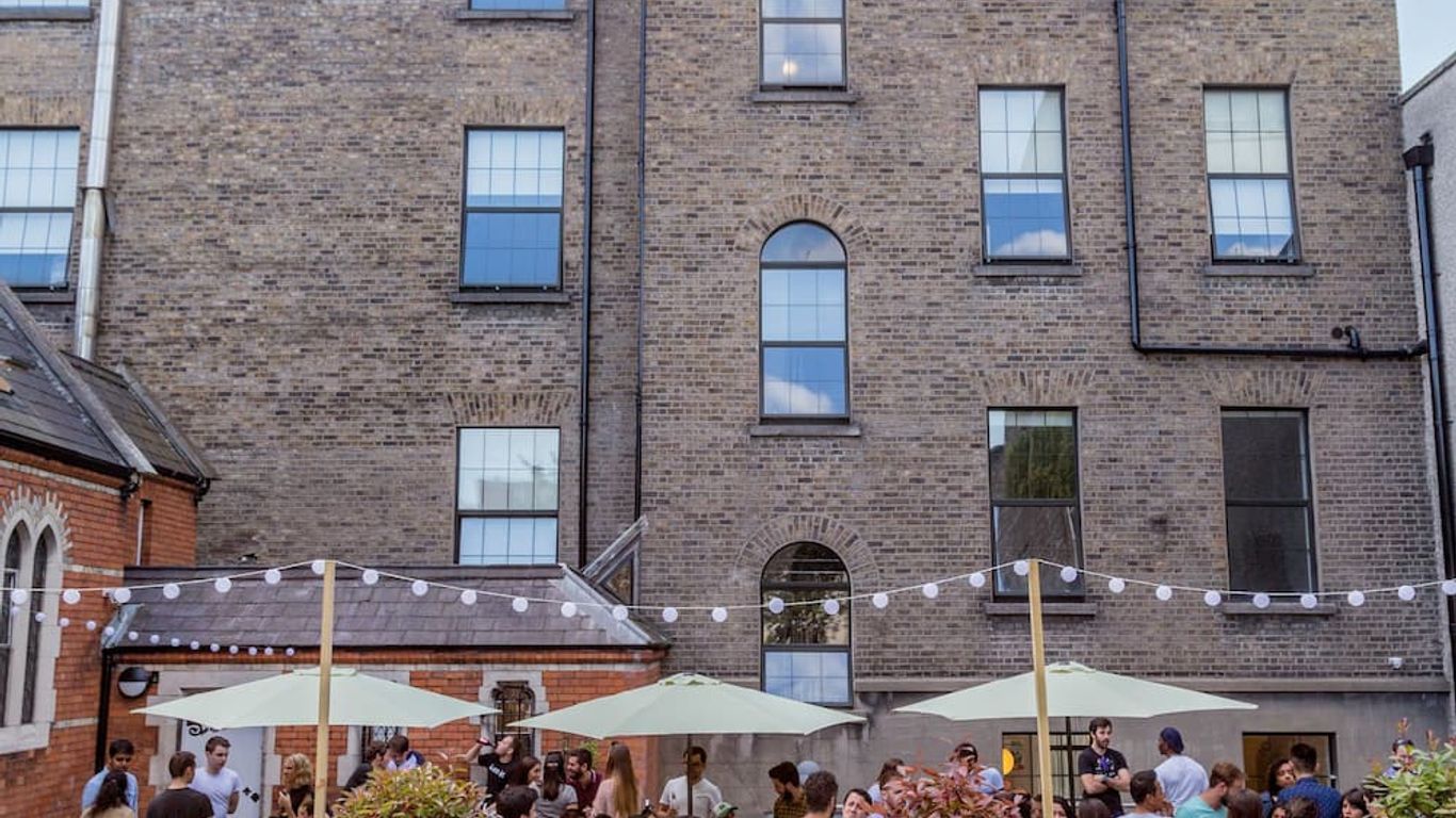 Gardiner House Hostel