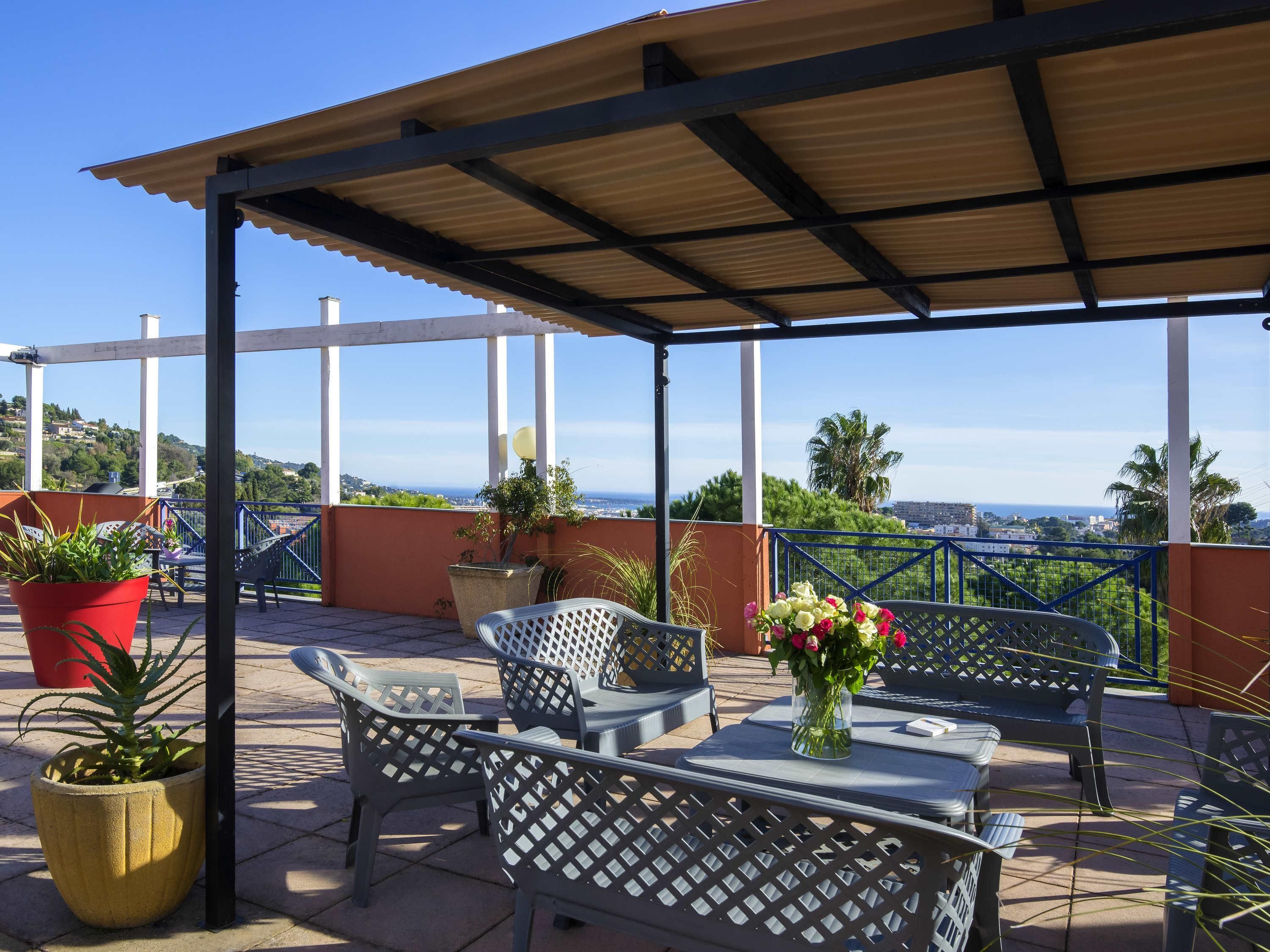 ibis budget Cannes Mougins - Mougins - Balcony