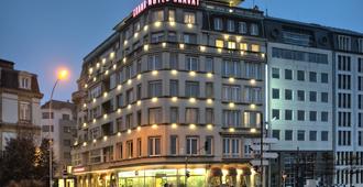 Grand Hotel Cravat - Luxemburgo - Edificio