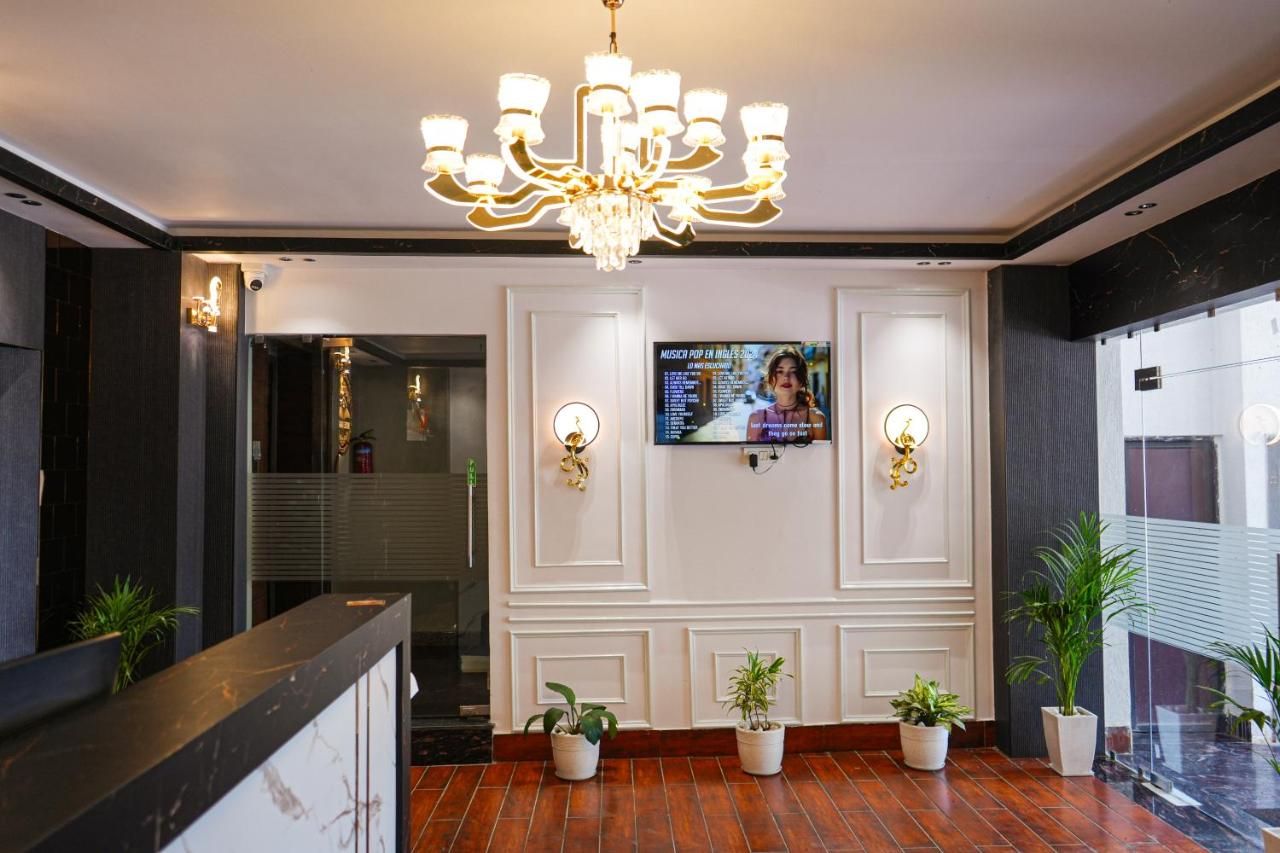 Hotel Adarsh thumbnail 3