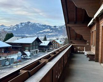 Super Luxurious Duplex Penthouse in Gstaad Center - Saanen - Balcon