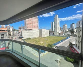 Nilmare Apart Hotel - Itapema - Balkon