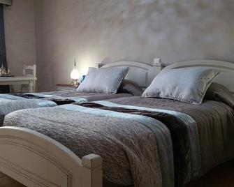 Lagos Guests B&B - Lagos - Bedroom