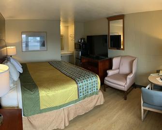 Super 7 Inn - Wright City - Bedroom
