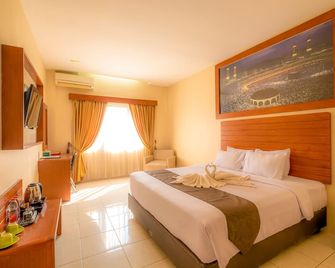 Assalaam Syariah Hotel - Surakarta City - Habitación