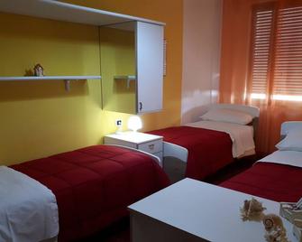 Panoramic view 50m from the sea - Gallipoli - Schlafzimmer