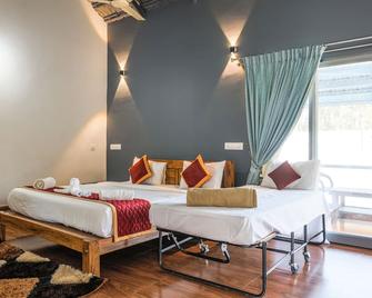 The Spectrum Resort - Chikmagalur - Chikamagalur - Bedroom