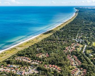 6 person holiday home on a holiday park in V ggerl se - Bøtø By - Playa