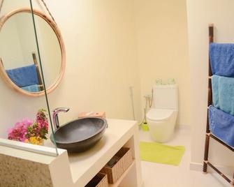 Africa Queen - Somone