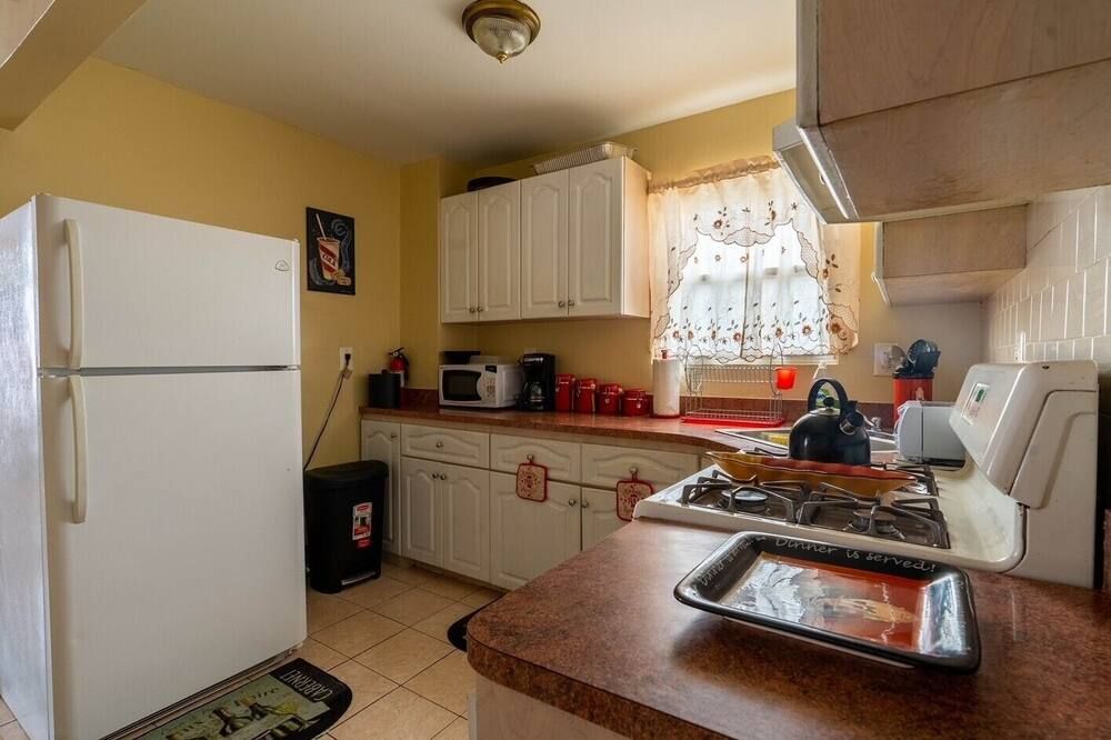 Cozy, Spacious Home in Queens close to JFK Airport - קווינס - מטבח