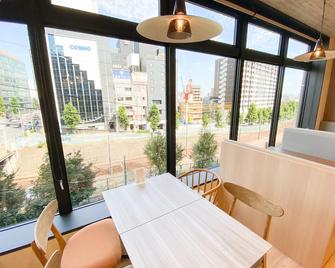 Comfort Hotel Nagoya Kanayama - Nagoya - Balcony