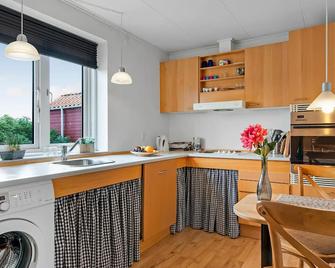 One-Bedroom Holiday Home In Ribe - Ribe - Cocina