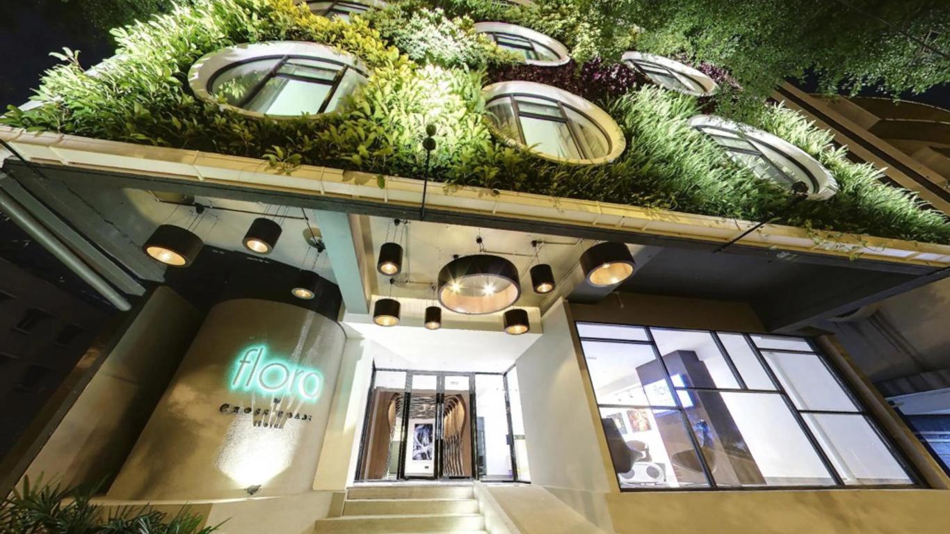 Flora by Crossroads Hotel