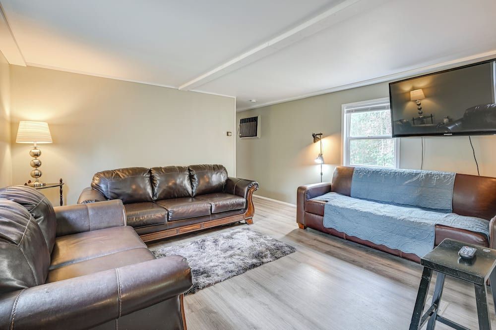 New Lisbon Family Gem about 3 Mi to Castle Rock Lake - New Lisbon - Sala de estar