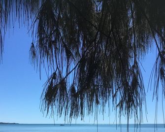 Hervey Bay Seaside Studio Unit - هيرفي باي - شاطئ