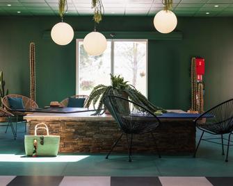 ibis Styles Marseille Plan de Campagne - Les Pennes-Mirabeau - Gebouw