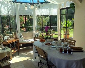Chambre D'hote Anais - Eyguières - Salle à manger