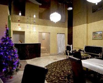 Villaggio Hotel - Moscow - Front desk