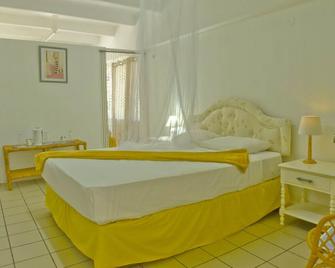 Pineapple Suites - Ocho Ríos - Habitación