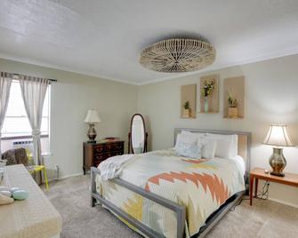 Dallas Condo with Pool Access - Walk to Knox Street! - Dallas - Habitación