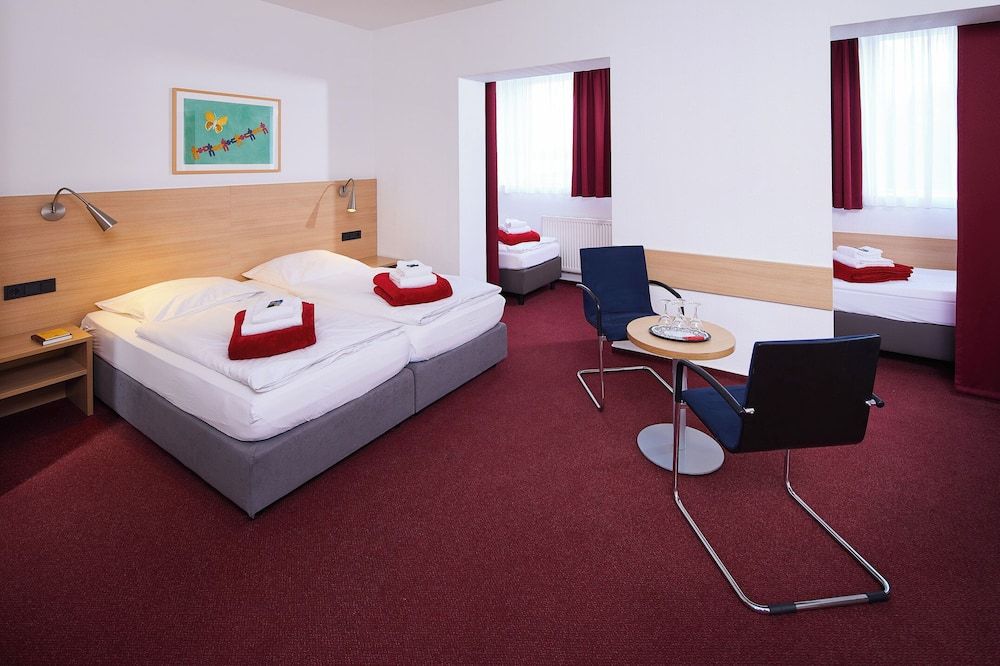 Hotel Haus Vom Guten Hirten - Münster - Habitación