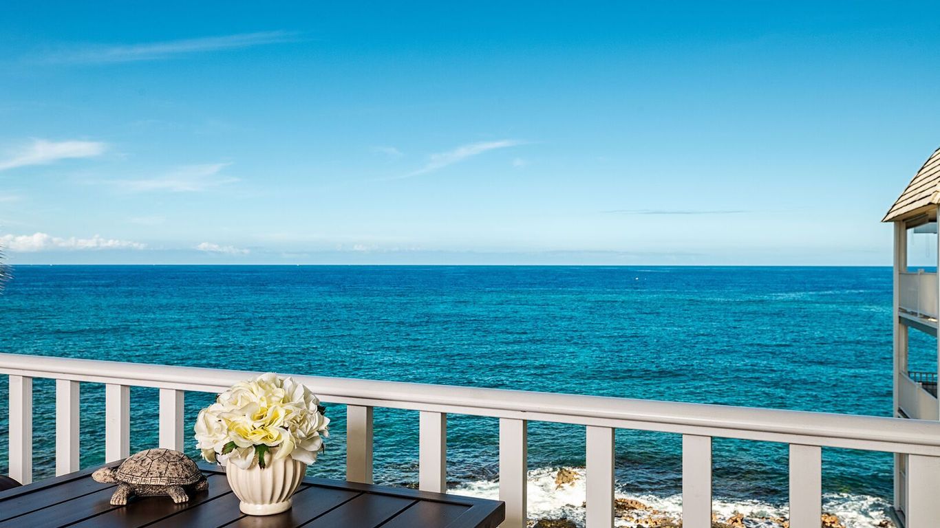 Hale Kona Kai by Casago Kona