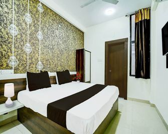 Super Collection O Hotel Sp14 - Indore - Makuuhuone